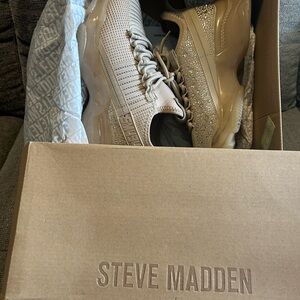 Steve Madden Metallic Gold Sneakers
